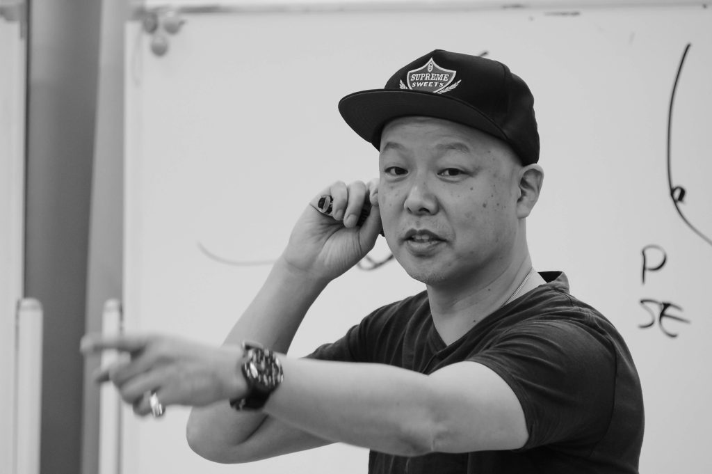 佐藤勝人　実践的リーダーシップ　サトカメ　勝人塾　商業経営　コンサルタント