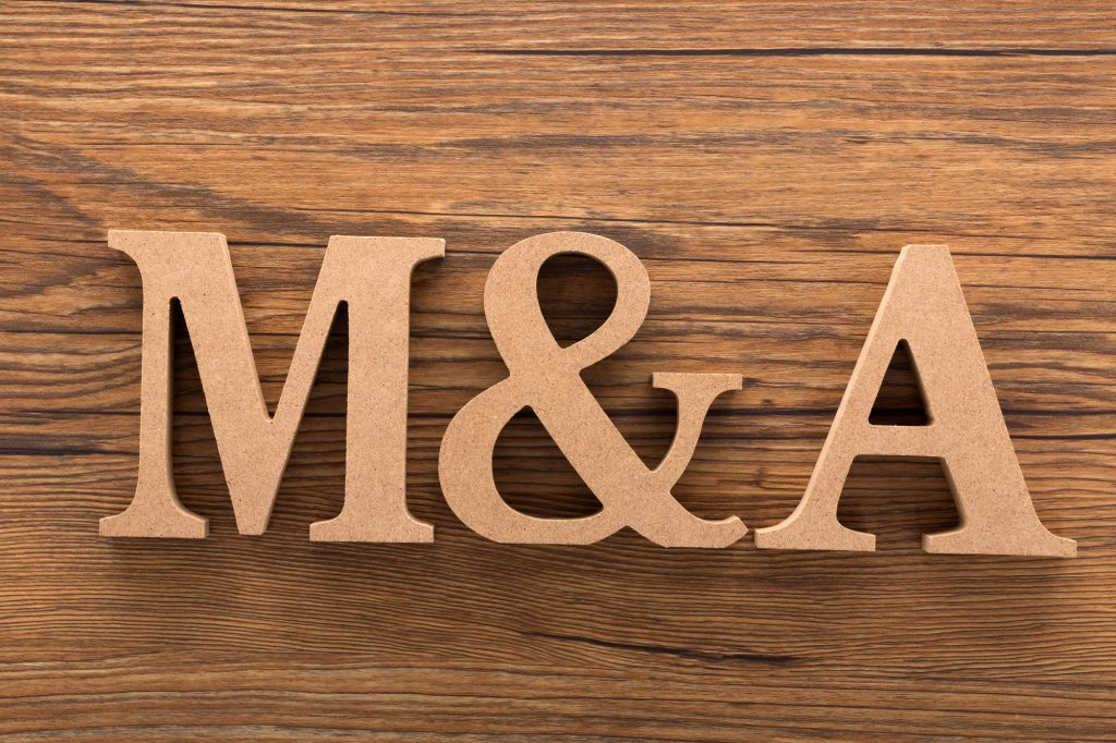 悪質M&Aの罠。M&A DX社とルシアンホールディングス事例に学ぶ企業売却の闇と対策。「まさか」が現実！中小企業売却、甘い誘いに潜む危険と対策。事業承継・多角化のM&Aに潜む大きなリスクと手口